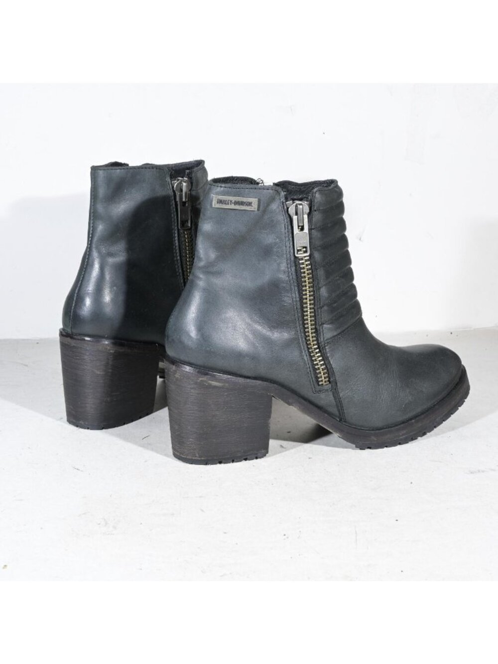 Harley Davidson Black Leather Ankle Boots Zip Bootie Padded Round Toe Biker 11 - Picture 3 of 7